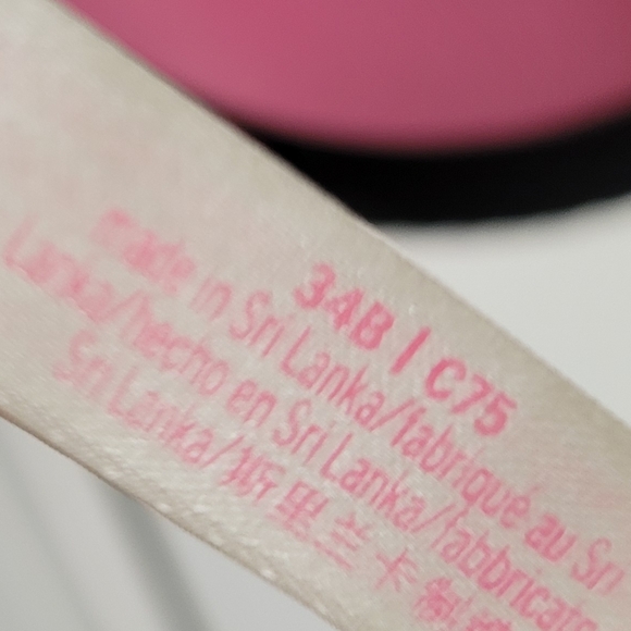 PINK wear everywhere t-shirt bra - Picture 8 of 11